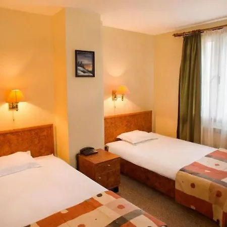 Victoria - Free Parking Hotel