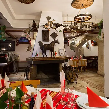 Victoria - Free Parking Hotel 3*