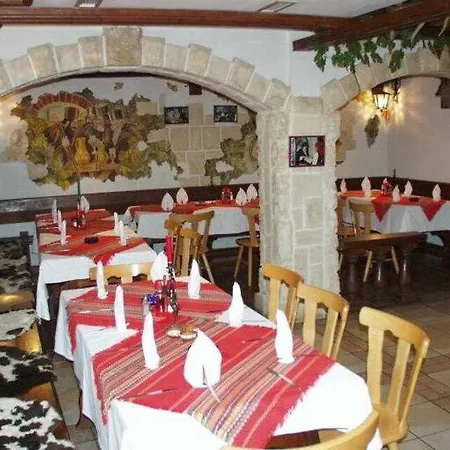 Victoria - Free Parking